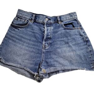 Pacsun High Rise Icon Med Light Wash Short Size 28